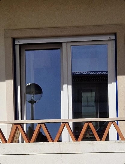 Sistema A70 com perfil reduzido - Janela PVC ideal para renovações