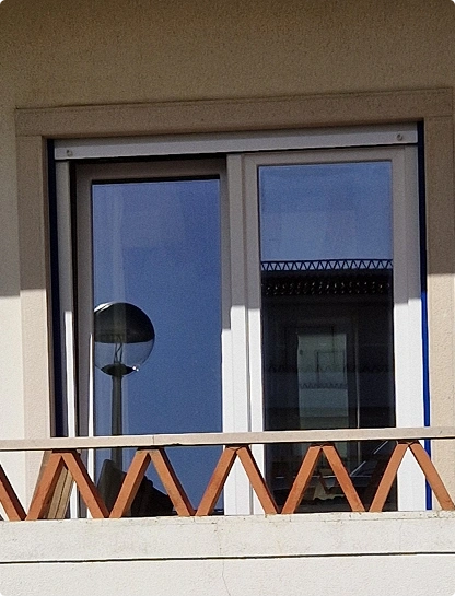 Sistema A70 com perfil reduzido - Janela PVC ideal para renovações